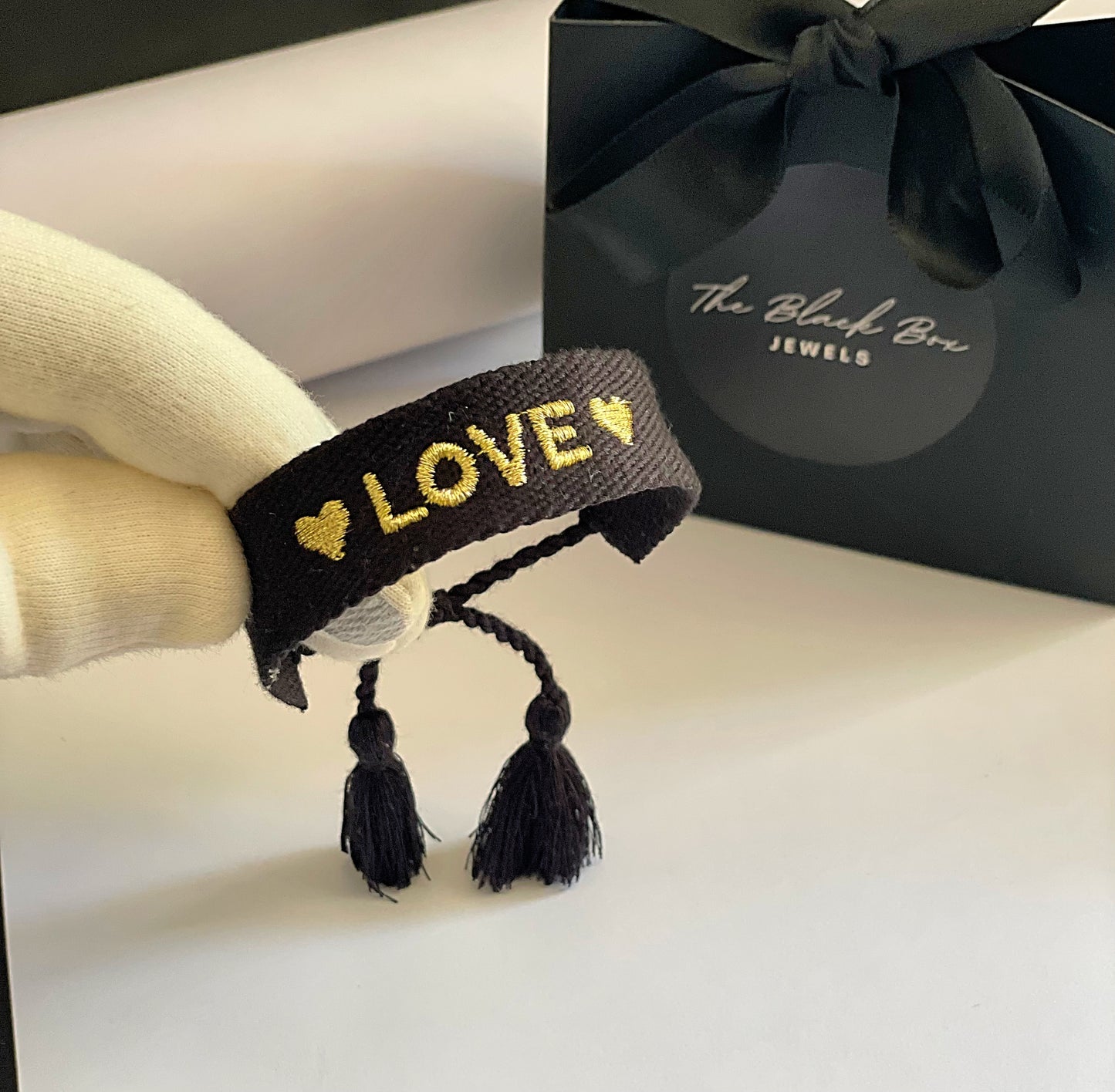Unisex Fabric Love Bracelet